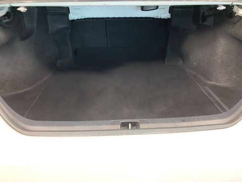 Used 2025 Toyota Camry SE image 13