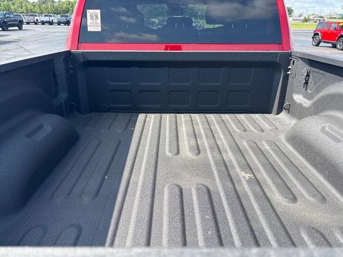 Used 2026 RAM 2500 Big Horn AWD/4WD image 13