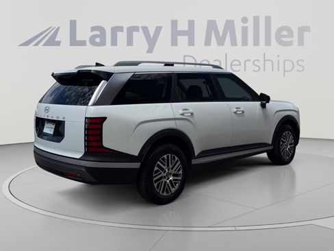 Certified 2026 Hyundai Palisade SEL FWD image 5