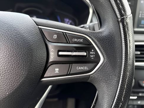 Used 2019 Hyundai Santa Fe SEL w/ Cargo Package FWD image 21