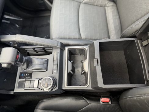 Used 2024 Toyota Tacoma TRD Off-Road w/ TRD Off Road Premium Package image 41