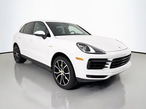 Certified 2019 Porsche Cayenne E-Hybrid AWD/4WD image 7