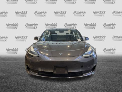 Used 2018 Tesla Model 3 Long Range image 3