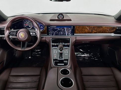 Used 2023 Porsche Panamera Platinum Edition RWD image 5