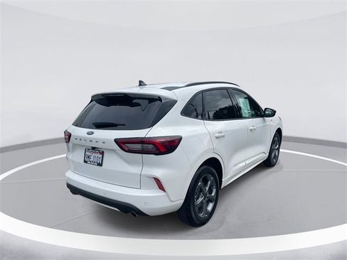 Certified 2024 Ford Escape ST-Line w/ Tech Pack #1 image 5