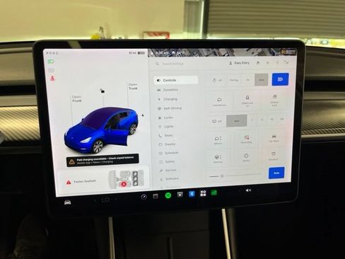 Used 2021 Tesla Model Y Long Range AWD/4WD image 28