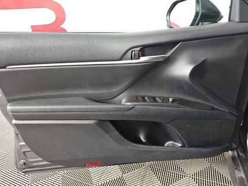 Used 2023 Toyota Camry LE image 10