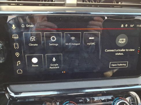 Used 2026 GMC Sierra 2500 AT4X image 12