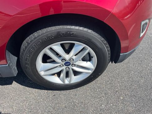 Used 2016 Ford Edge SEL w/ Equipment Group 201A AWD/4WD image 40