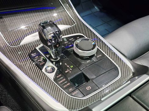 Used 2022 BMW X5 M50i w/ Executive Package image 16