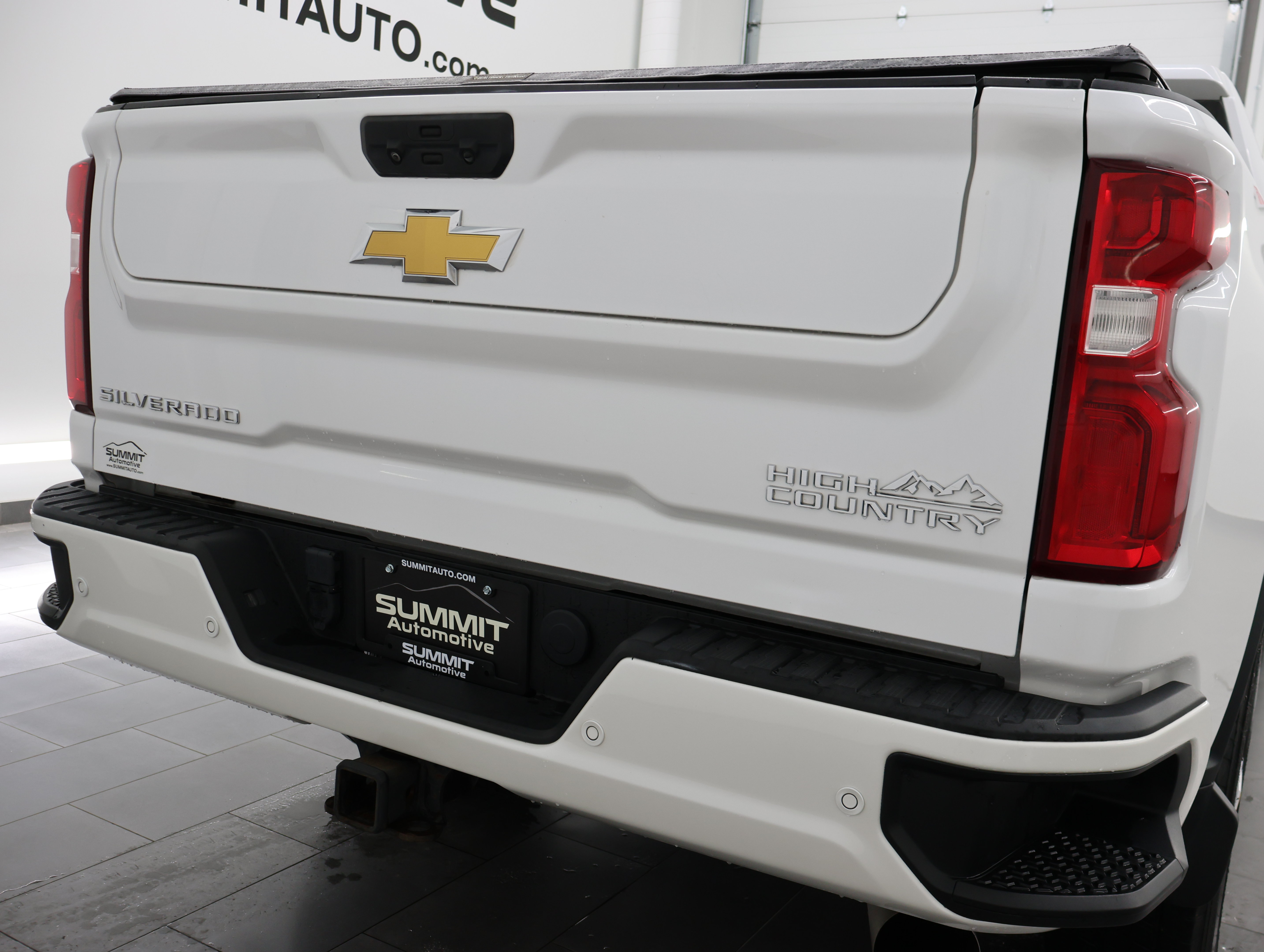 Used 2022 Chevrolet Silverado 2500 High Country w/ Safety Package II AWD/4WD image 33