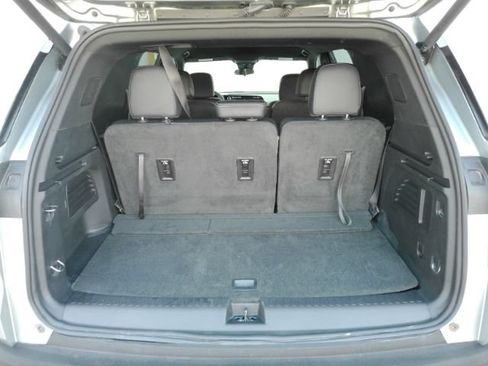 Used 2026 Chevrolet Traverse LT FWD image 26