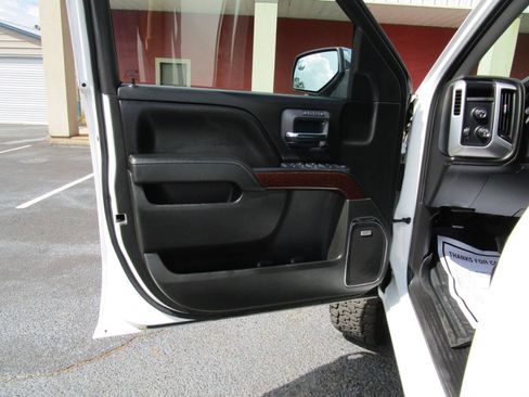 Used 2016 GMC Sierra 1500 SLT w/ SLT Premium Package image 19