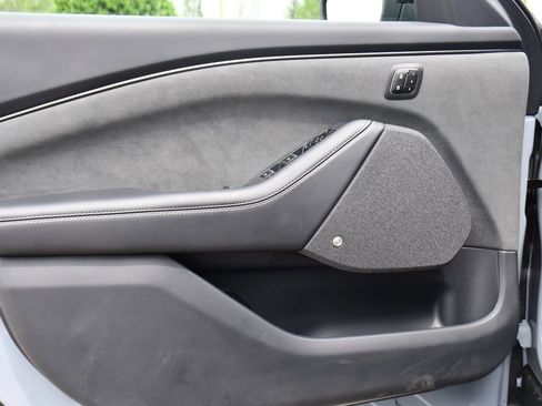 Used 2025 Ford Mustang Mach-E GT AWD/4WD image 22