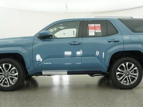 New 2026 Toyota 4Runner Limited AWD/4WD image 2