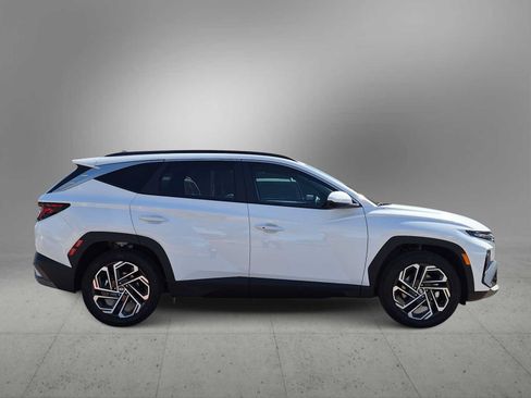 New 2026 Hyundai Tucson SEL Plus FWD image 9