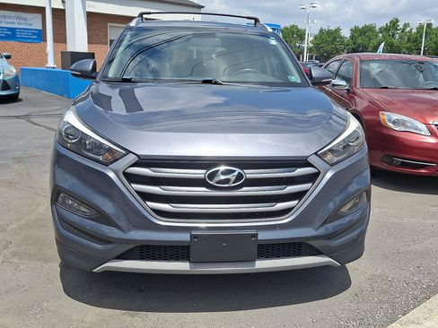 Used 2017 Hyundai Tucson Sport w/ Cargo Package AWD/4WD image 2