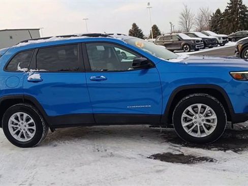 Used 2022 Jeep Cherokee Latitude Lux image 4