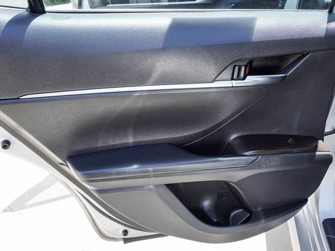 Certified 2022 Toyota Camry LE AWD/4WD image 22