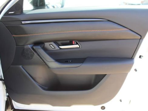 Used 2025 MAZDA CX-50 2.5 Hybrid w/ Premium Plus Pkg image 40