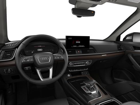Certified 2023 Audi Q5 2.0T Premium Plus w/ Premium Plus Package AWD/4WD image 3