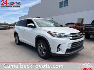 Used 2017 Toyota Highlander Limited Platinum FWD video 1