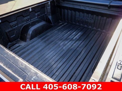 Certified 2023 Chevrolet Silverado 1500 High Country w/ High Country Premium Package AWD/4WD image 76