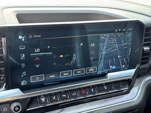 Used 2025 Chevrolet Silverado 2500 LTZ w/ Trail Boss Package image 15