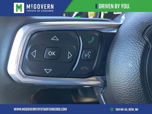 Used 2024 Jeep Wrangler Unlimited Sahara AWD/4WD image 23