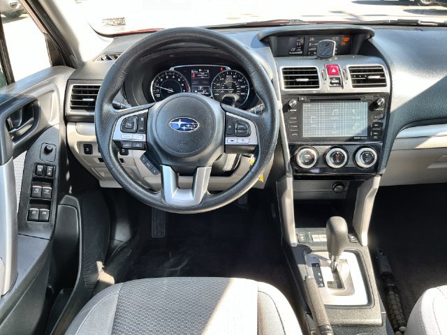 Used 2017 Subaru Forester 2.5i Premium AWD/4WD image 14
