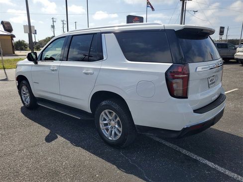 Used 2021 Chevrolet Tahoe LT image 3