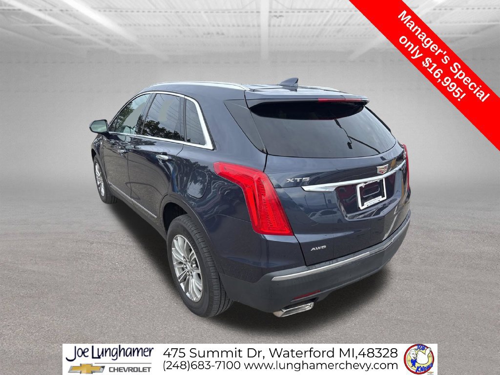 Certified 2018 Cadillac XT5 Luxury w/ Driver Awareness Package AWD/4WD image 6