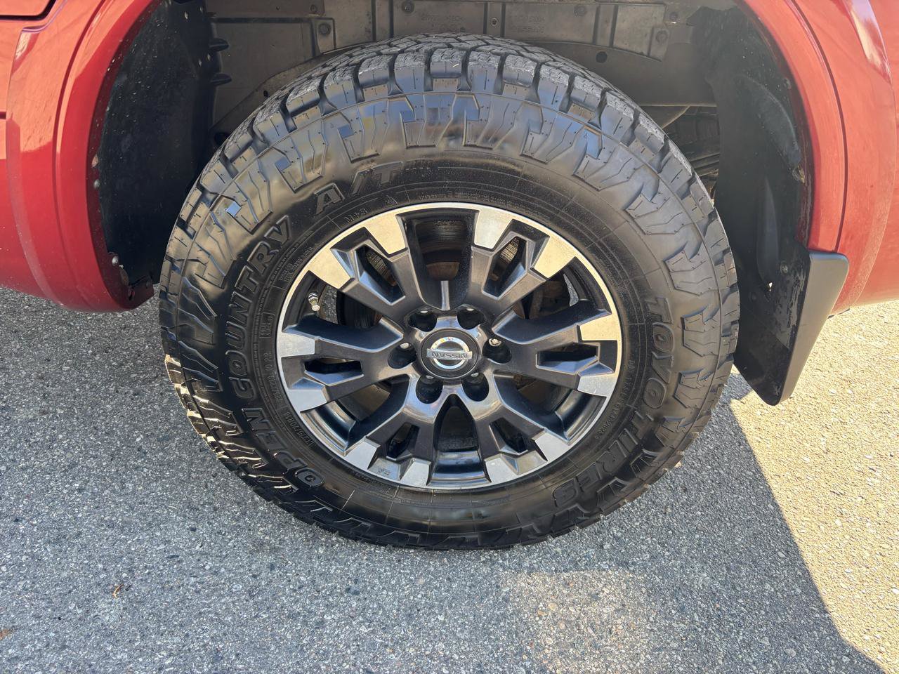 Used 2018 Nissan Titan PRO-4X AWD/4WD image 8