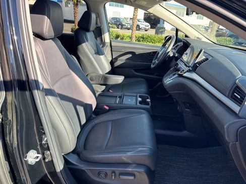 Used 2025 Honda Odyssey EX-L image 10