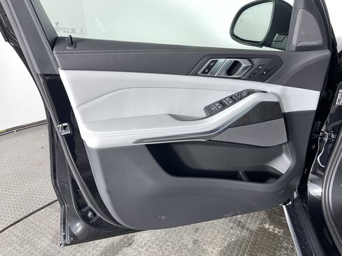 New 2026 BMW X5 xDrive40i image 10