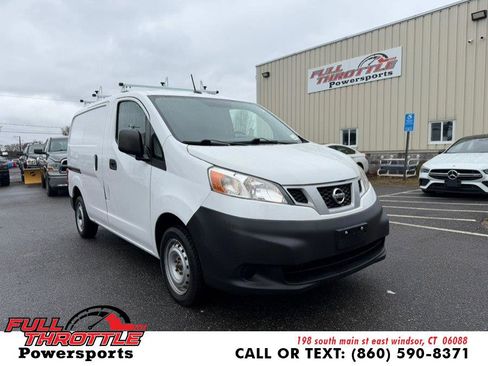 Used 2020 Nissan NV200 S w/ Back Door Glass Package image 1