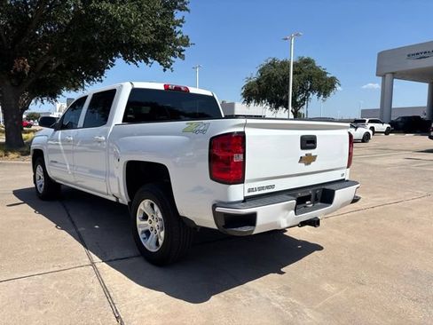 Used 2018 Chevrolet Silverado 1500 LT w/ Texas Edition AWD/4WD image 6