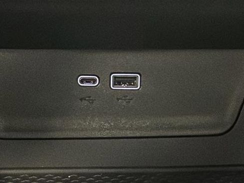 New 2026 Chevrolet Equinox LT w/ Convenience Package II image 14