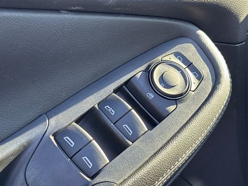 Used 2023 Buick Encore GX Select w/ Sport Touring Package image 31