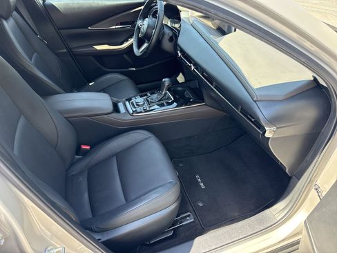 Used 2023 MAZDA CX-30 AWD 2.5 S w/ Premium Package image 34