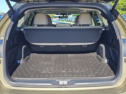 Used 2023 Subaru Outback Limited image 12