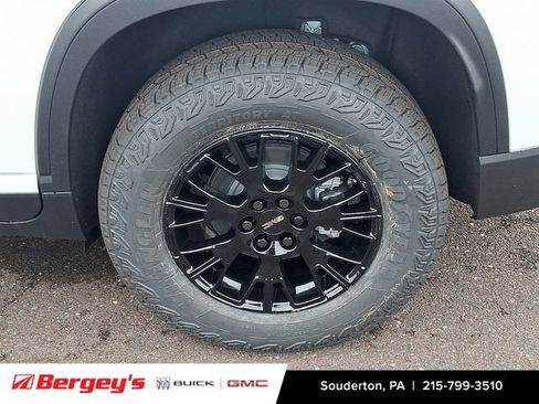 New 2026 GMC Acadia AT4 w/ Luxury Package AWD/4WD image 5