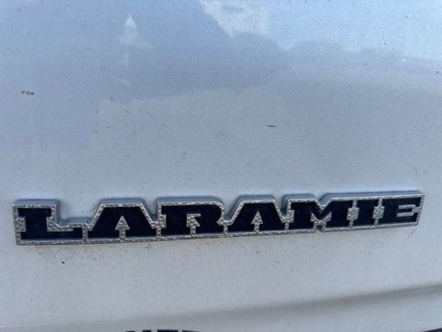 Used 2025 RAM 1500 Laramie image 5