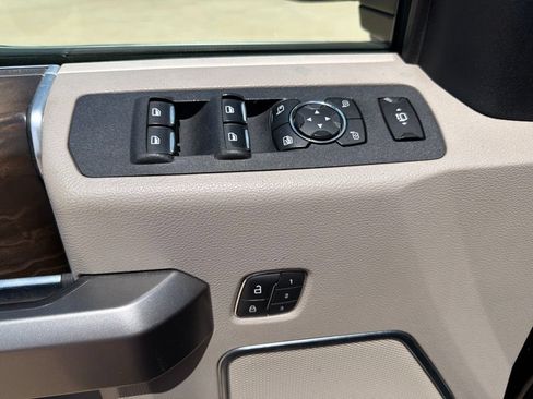 Used 2019 Ford F350 Limited AWD/4WD image 18