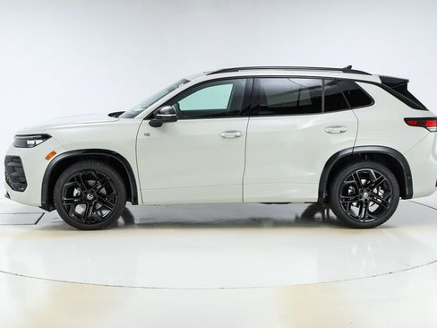 New 2026 Volkswagen Tiguan SE R-Line image 2