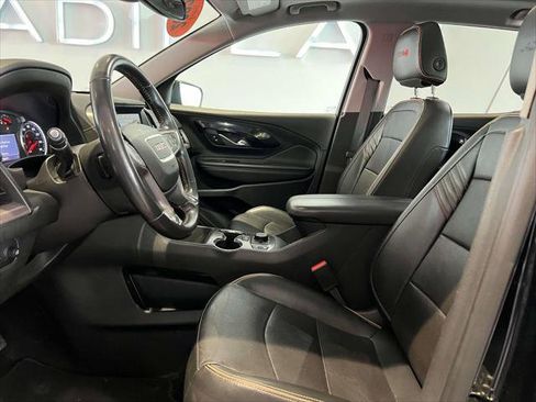 Used 2022 GMC Terrain AT4 w/ Infotainment Package II image 17