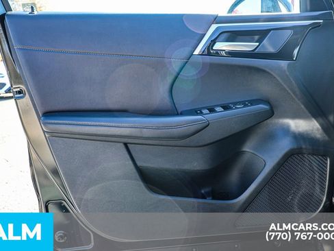 Used 2024 Mitsubishi Outlander SE image 53