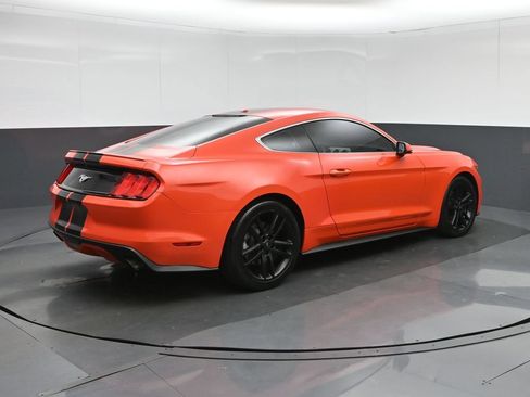 Used 2016 Ford Mustang Premium w/ Pony Package RWD image 7