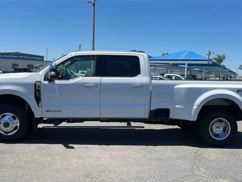 New 2026 Ford F350 Platinum w/ Platinum Plus Package AWD/4WD image 6