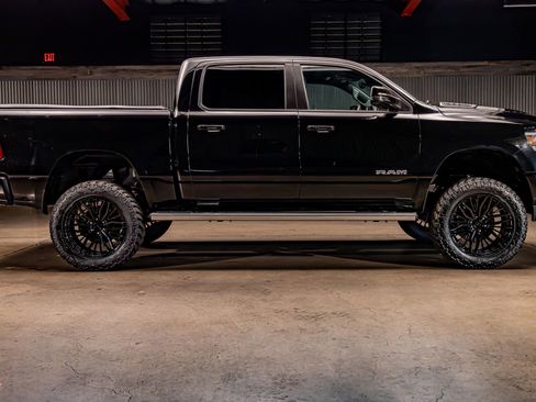 Used 2023 RAM 1500 Laramie image 11